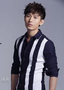 成毅生活爆料最新消息,揭秘明星私生活幕后故事