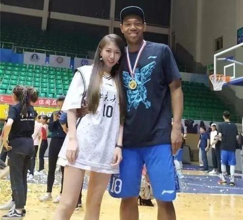 足球运动员女友爆料视频,足球运动员女友爆料视频背后的惊人真相 第2张 足球运动员女友爆料视频,足球运动员女友爆料视频背后的惊人真相 第2张